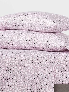 Target Purple Daisy Print Microfiber Bedding Set